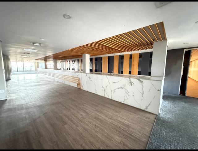 1,481M² OFFICE TO LET IN PARKTOWN